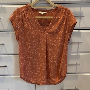 Women's Rust Polka Dot V-Neck Top